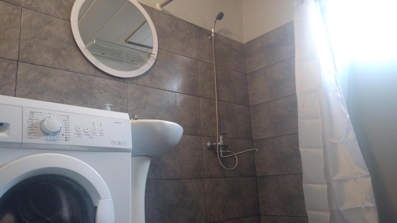 Vera Apartment Tbilisi Exteriör bild